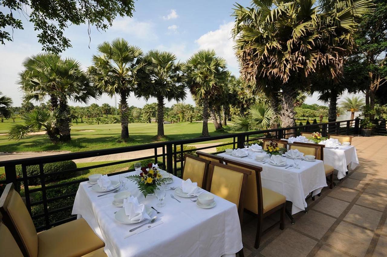 Suwan Golf & Country Club Konuk evi Nakhon Chai Si Dış mekan fotoğraf