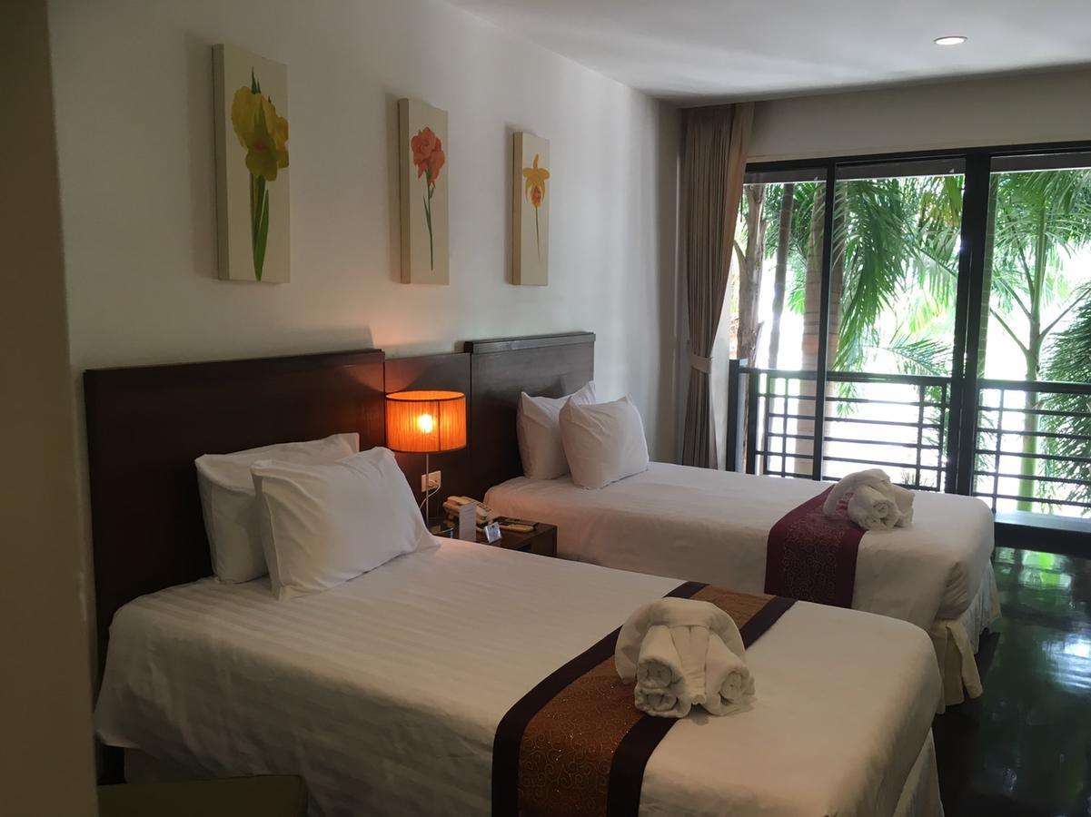 Suwan Golf & Country Club Konuk evi Nakhon Chai Si Dış mekan fotoğraf