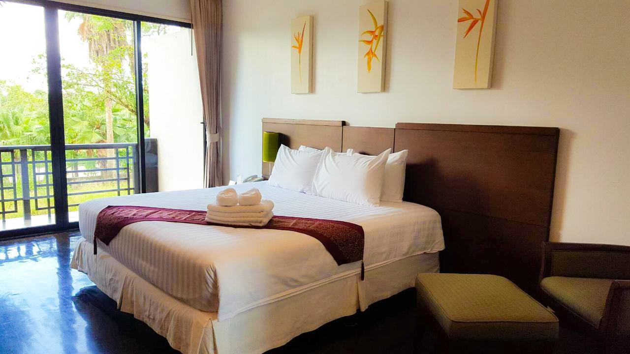 Suwan Golf & Country Club Konuk evi Nakhon Chai Si Dış mekan fotoğraf